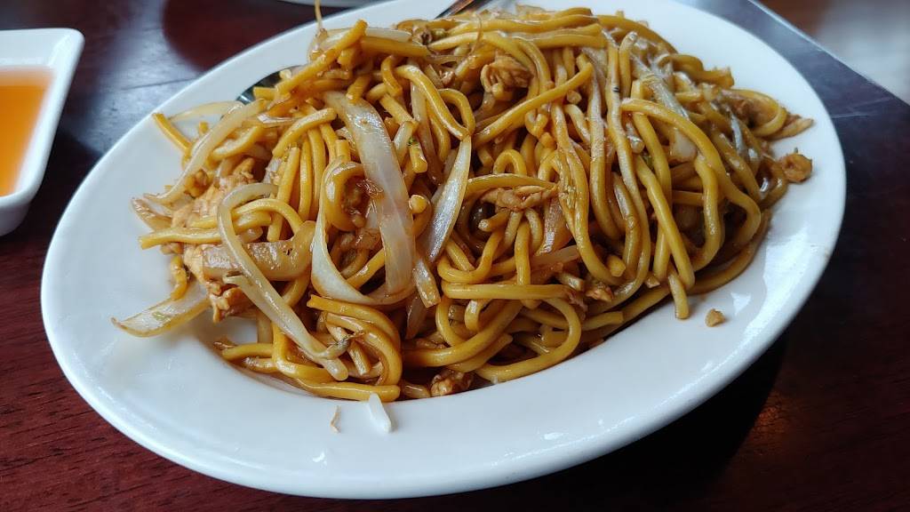 Bamboo Garden Restaurant | restaurant | 8 Market Pl Dr, York, ME 03909, USA | 2073614388 OR +1 207-361-4388