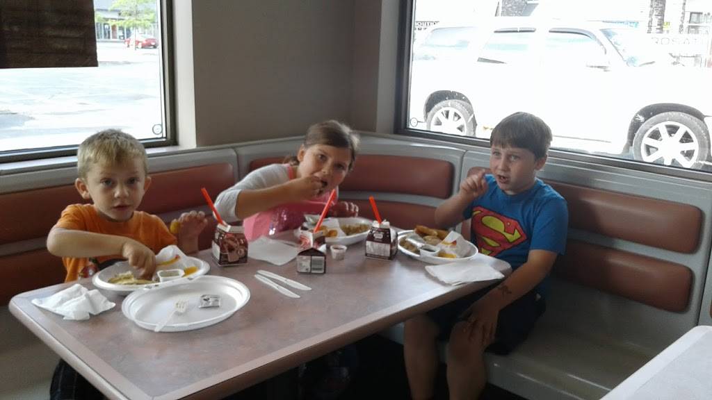 Burger King | restaurant | 5821 Malden Rd, Windsor, ON N9H 1S4, Canada | 5199668037 OR +1 519-966-8037