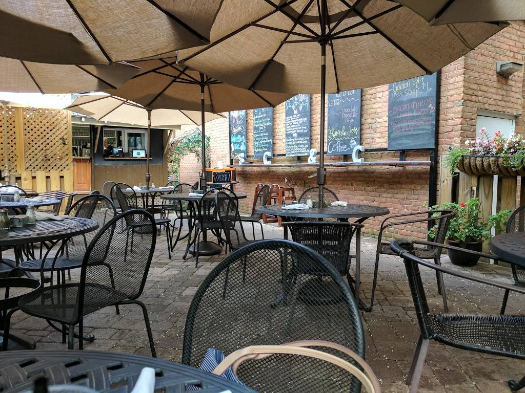 Shoes Cup and Cork | cafe | 17 N King St, Leesburg, VA 20176, USA | 7037717463 OR +1 703-771-7463