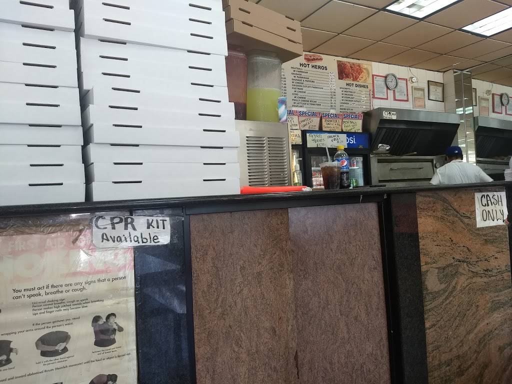 Mikes Pizza | restaurant | 905 Myrtle Ave, Brooklyn, NY 11206, USA | 7187825011 OR +1 718-782-5011