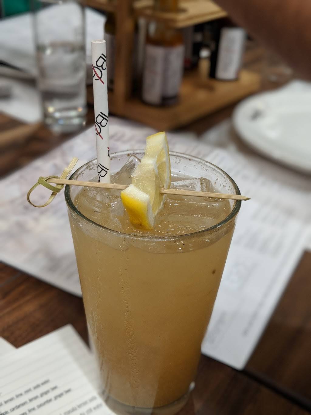 Inchins Bamboo Garden | restaurant | 8242 Mira Mesa Blvd, San Diego, CA 92126, USA | 8585368843 OR +1 858-536-8843