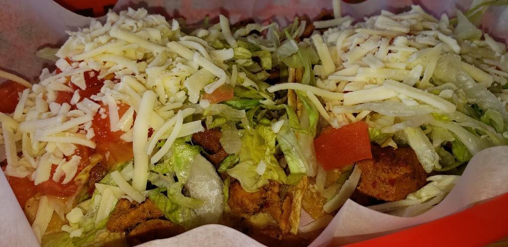 Carlitos Tacos | restaurant | 7828 N 2nd St, Machesney Park, IL 61115, USA | 7792107188 OR +1 779-210-7188