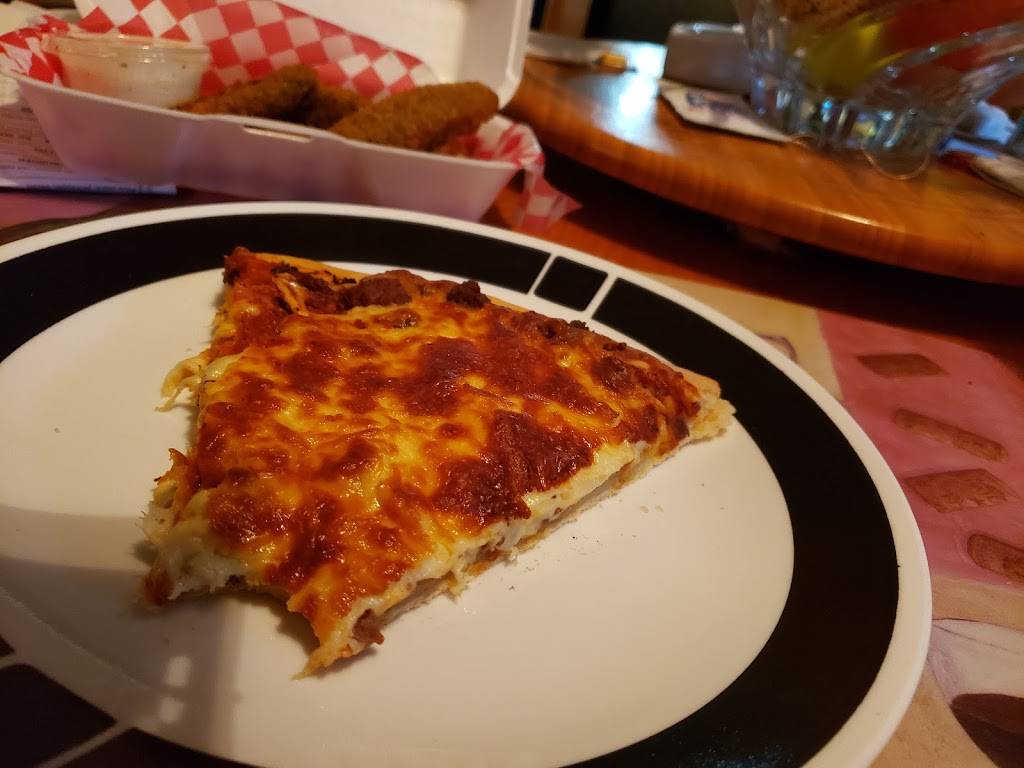 Woodys Place | restaurant | 8575 County Rd 15, North Augusta, ON K0G 1R0, Canada | 6134999524 OR +1 613-499-9524