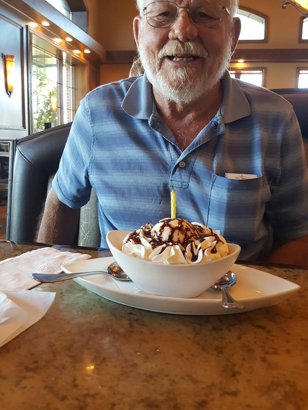 I J Canns American Grille | restaurant | 3111 Valley Ave, Winchester, VA 22601, USA | 5406679995 OR +1 540-667-9995