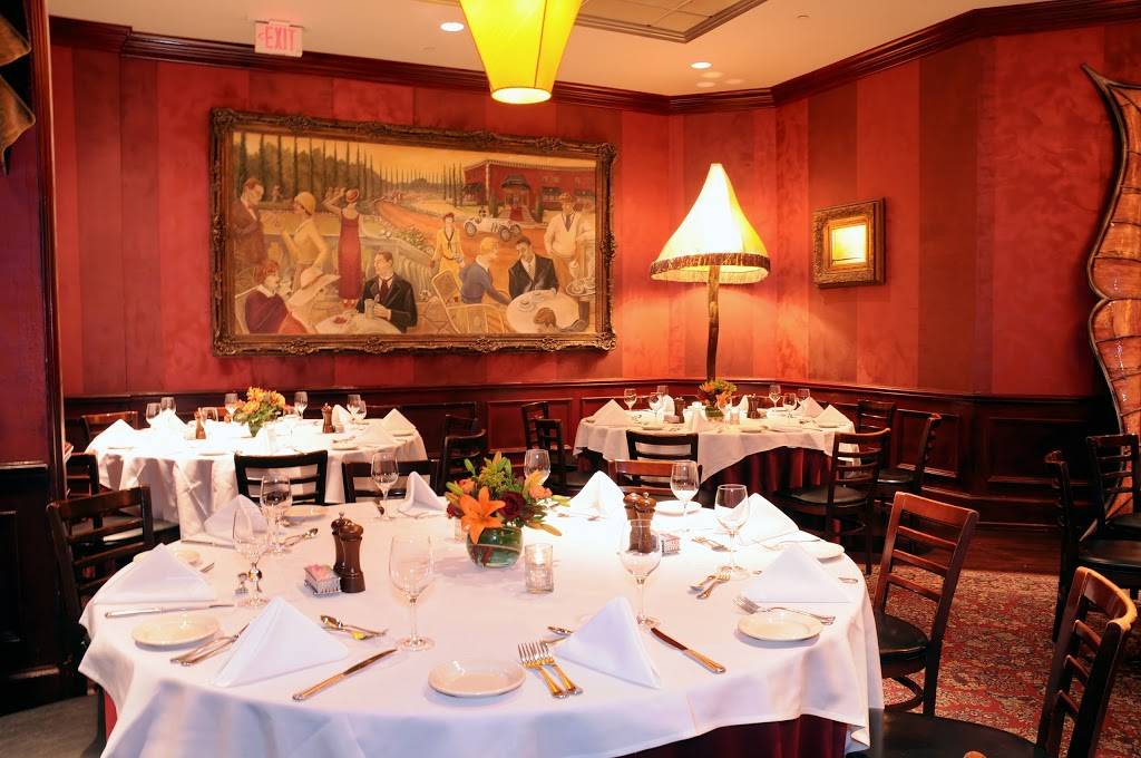The Clubhouse Oak Brook | restaurant | 298 Oakbrook Center, Oak Brook, IL 60523, USA | 6304720600 OR +1 630-472-0600