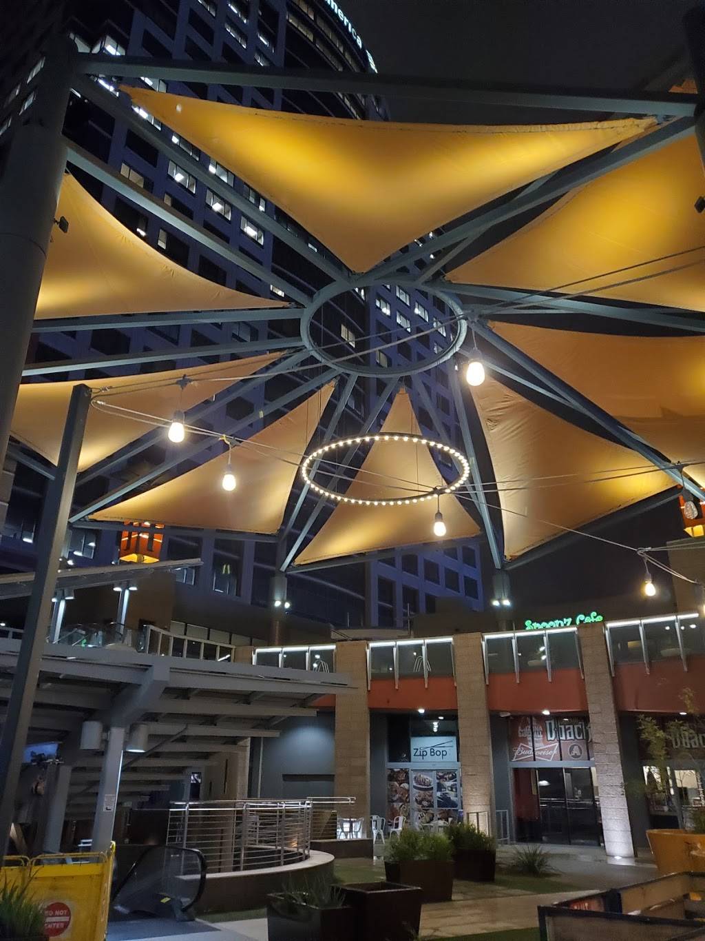 Taco Bell | meal takeaway | 201 W Washington St Suite 105, Phoenix, AZ 85004, USA | 6022964054 OR +1 602-296-4054