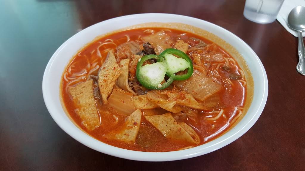 Korean House | restaurant | 1400 W Houston Ave, Visalia, CA 93291, USA | 5597136817 OR +1 559-713-6817