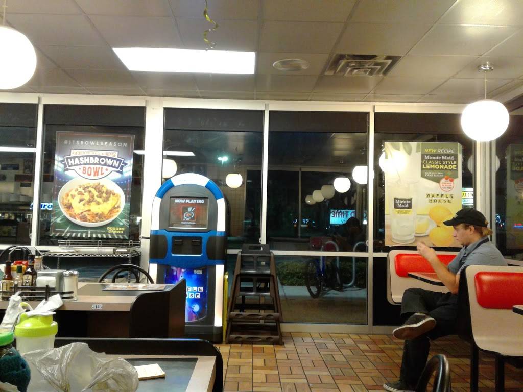 Waffle House | meal takeaway | 206 FL-436, Casselberry, FL 32707, USA | 4078342014 OR +1 407-834-2014