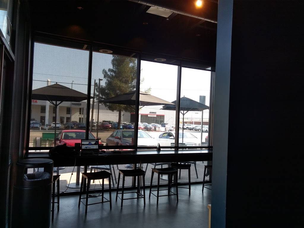 Starbucks | cafe | 11109 Sepulveda Blvd, Mission Hills, CA 91345, USA | 7473007500 OR +1 747-300-7500