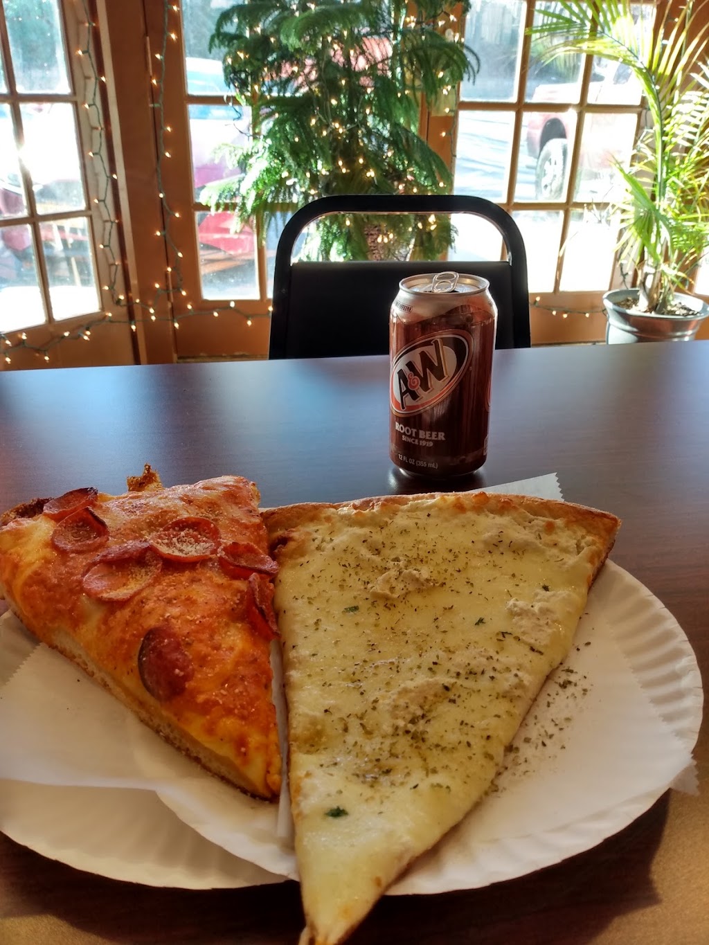 Catuscos Pizza | restaurant | 336 Depot Rd, Huntington Station, NY 11746, USA | 6316294872 OR +1 631-629-4872