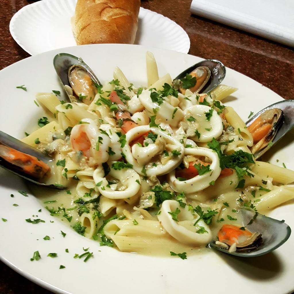 Wize Guys Pizzeria & Restaurant | restaurant | 380 W Pleasantview Ave, Hackensack, NJ 07601, USA | 2013431000 OR +1 201-343-1000