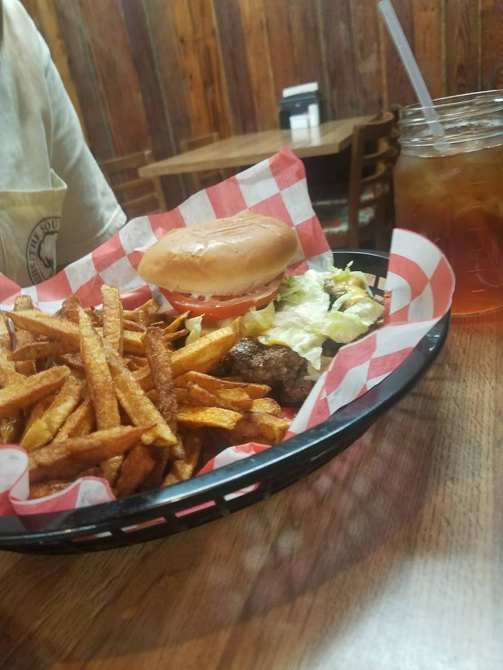 Rockys Country kitchen | restaurant | 7307, 4057 SC-11, Inman, SC 29349, USA | 8645866238 OR +1 864-586-6238