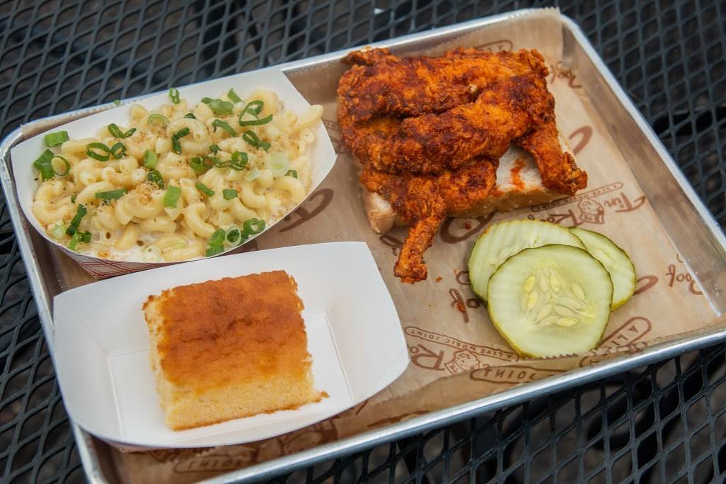 Tin Roof | restaurant | 1000 Clark Ave, St. Louis, MO 63102, USA | 3142405400 OR +1 314-240-5400