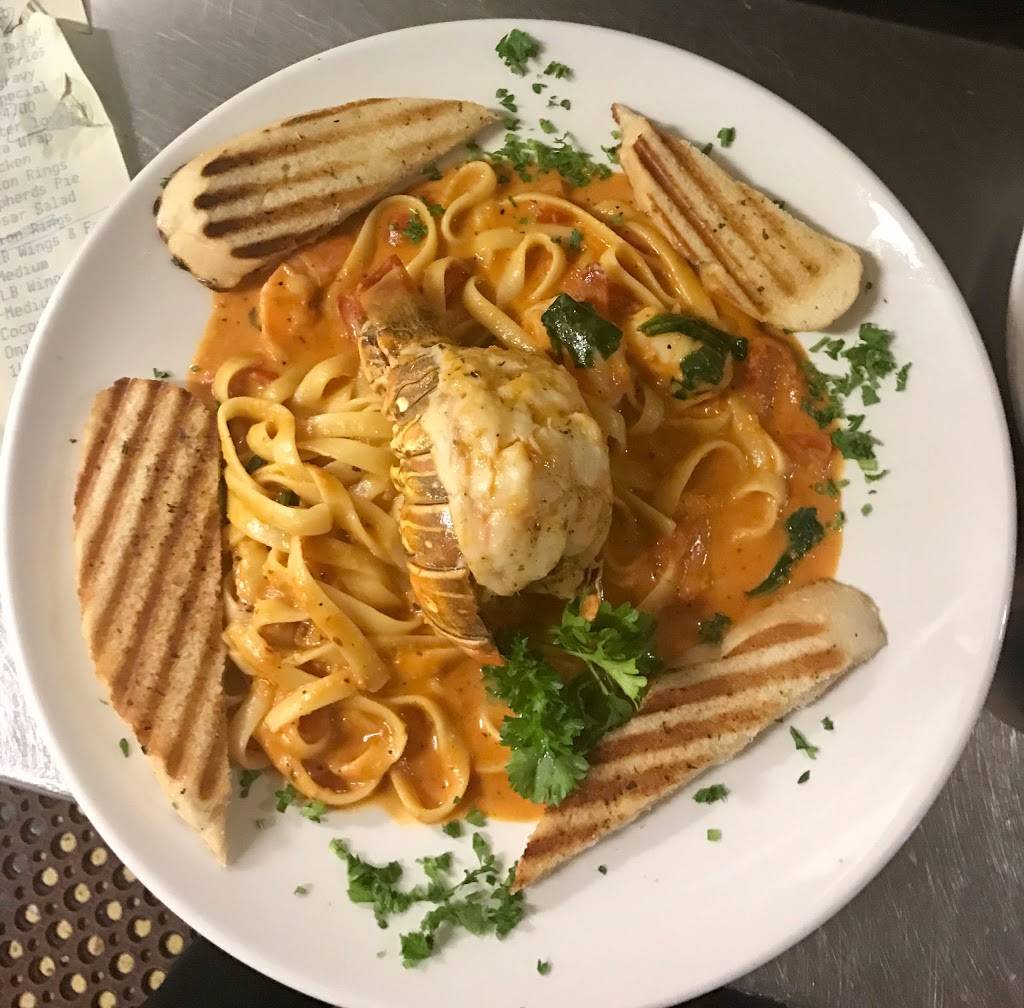 Turtle Johns Restaurant & Bar Port Hope | restaurant | 64 John St, Port Hope, ON L1A 2Z2, Canada | 9058857200 OR +1 905-885-7200