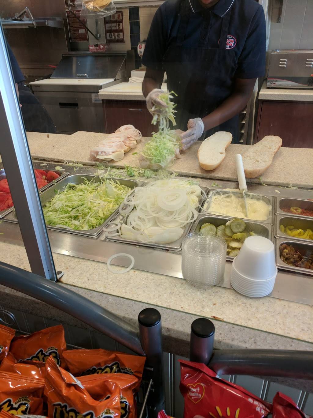 Jersey Mikes Subs | meal takeaway | 12801 S Harlem Ave, Palos Heights, IL 60463, USA | 7086718748 OR +1 708-671-8748