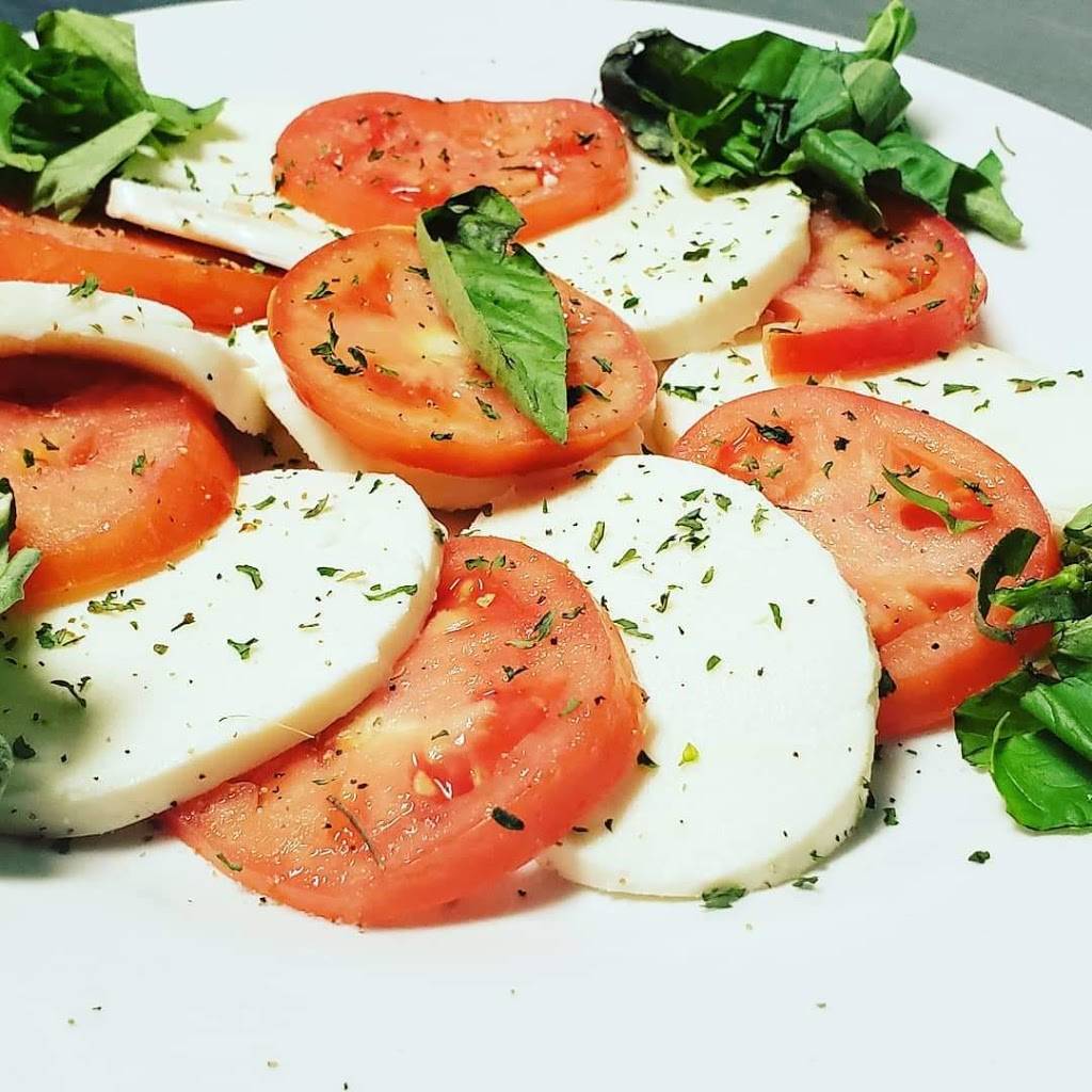 Solorzanos Pizzeria Longboat Key | restaurant | 5610 Gulf of Mexico Dr Unit 4, Longboat Key, FL 34228, USA | 9413835551 OR +1 941-383-5551