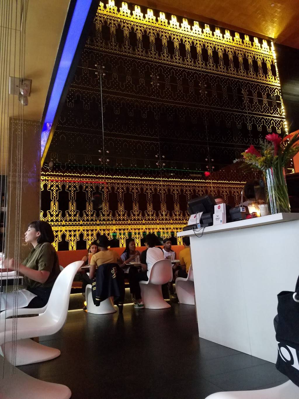 Spice Thai | restaurant | 39 E 13th St, Manhattan, NY 10003, USA | 2129823758 OR +1 212-982-3758