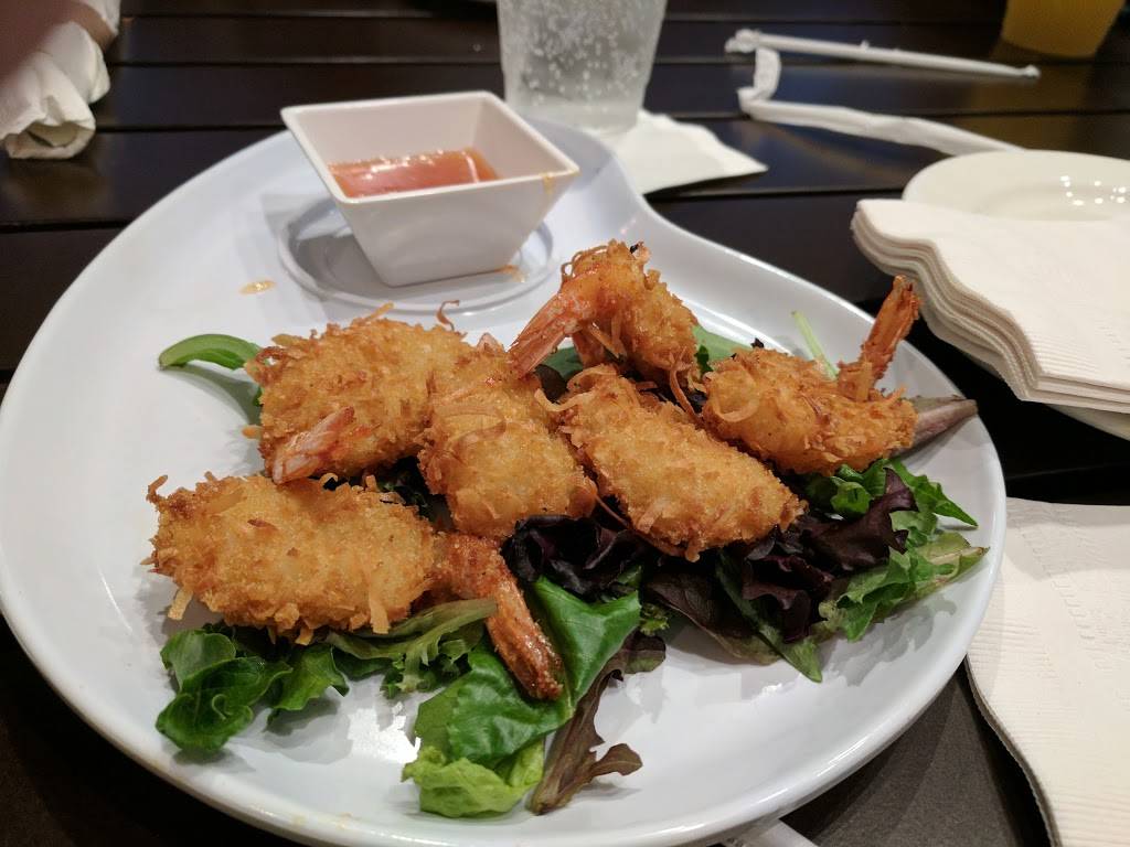 Flamingos | restaurant | 13279 Flamingo Crossings Blvd, Winter Garden, FL 34787, USA | 4077785603 OR +1 407-778-5603