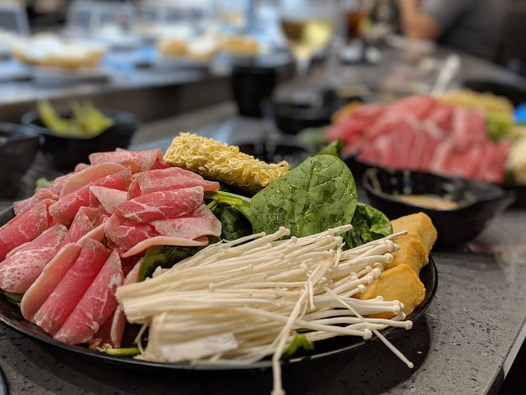 Top Top Hotpot | restaurant | 504 N Alafaya Trail Suite 119, Orlando, FL 32828, USA | 4079018888 OR +1 407-901-8888