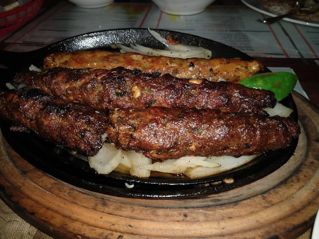 Shans Grill | restaurant | 1910 N Rand Rd, Palatine, IL 60074, USA | 8473581900 OR +1 847-358-1900