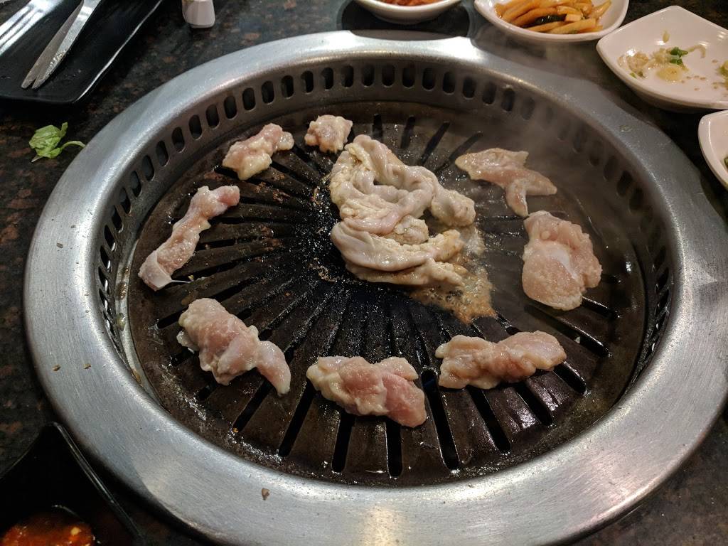 Kimchi Korean BBQ | restaurant | 3132 State St, Santa Barbara, CA 93105, USA | 8058452889 OR +1 805-845-2889