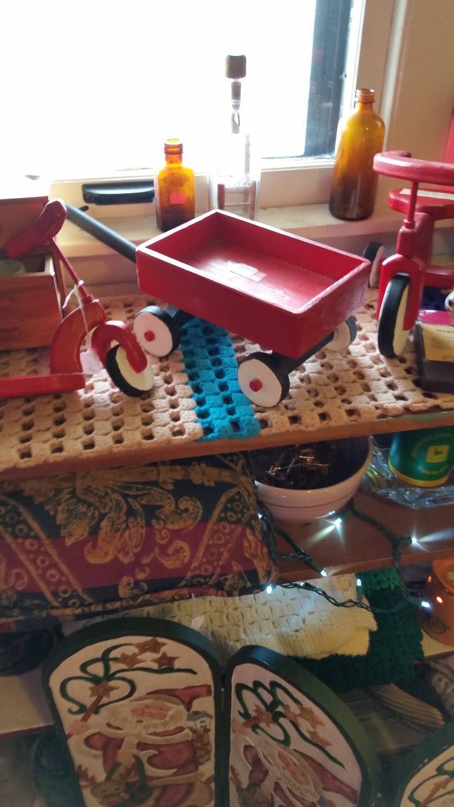 Raspberry Room | restaurant | 5025 US-51 BUS, Decatur, IL 62521, USA | 2178652916 OR +1 217-865-2916