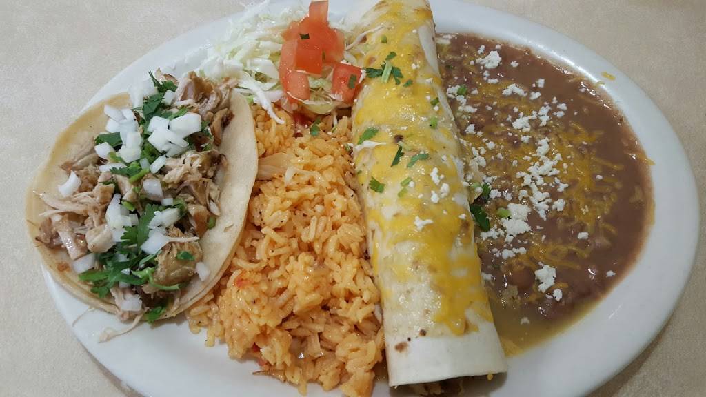 Ciscos Restaurant | restaurant | 254 Hartford Ave, Newington, CT 06111, USA | 8606660703 OR +1 860-666-0703