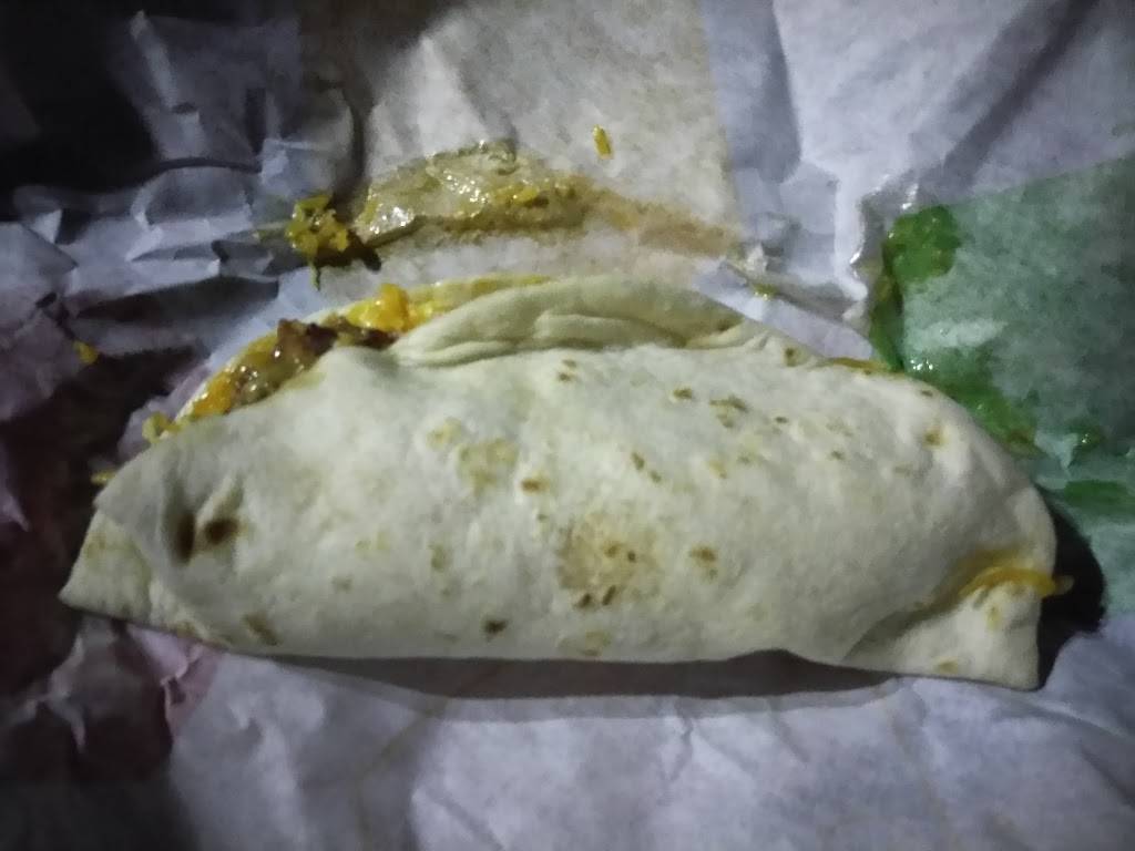 Del Taco | meal takeaway | 2000 S 3230 W, Salt Lake City, UT 84104, USA | 8019529037 OR +1 801-952-9037