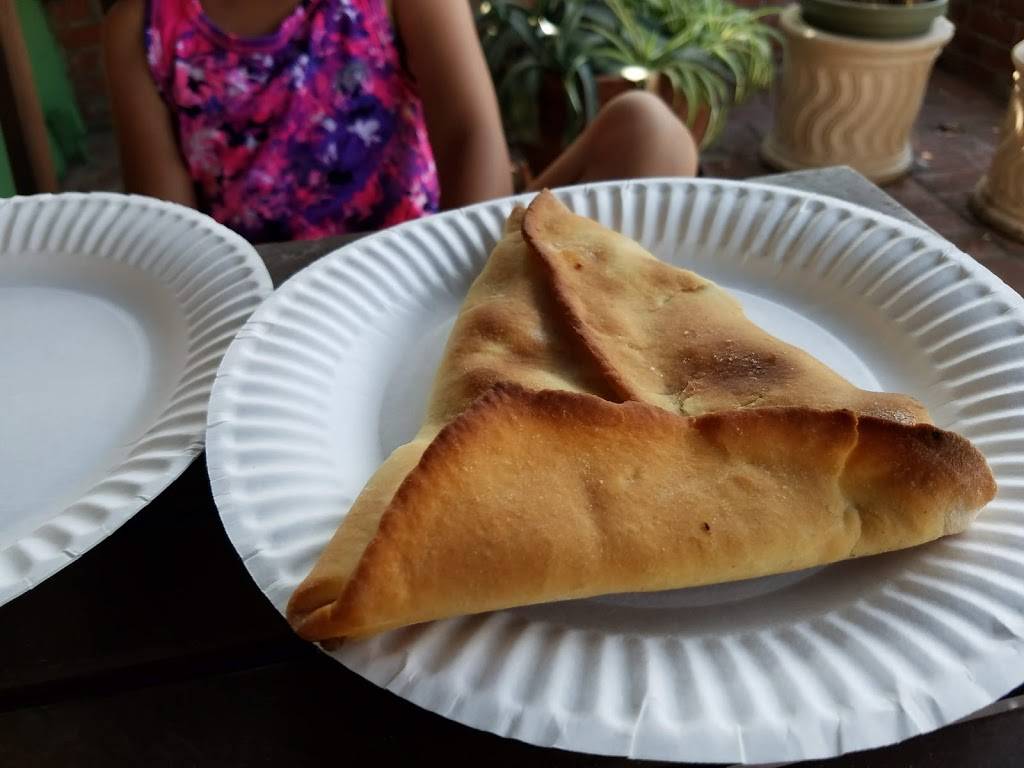 Taron Bakery | restaurant | 4950 Hollywood Blvd, Los Angeles, CA 90027, USA | 3236634809 OR +1 323-663-4809