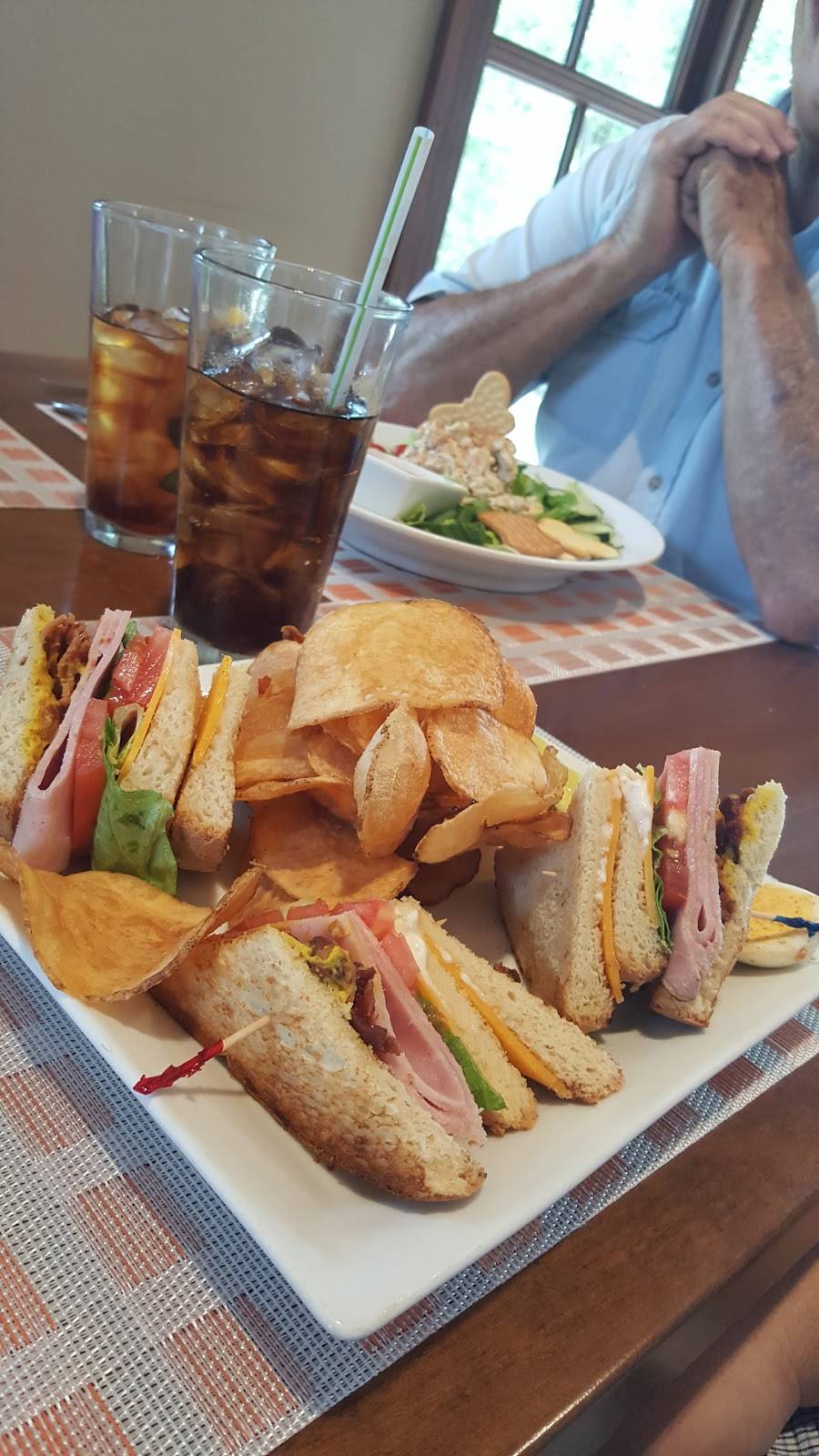 Camp Verde General Store | restaurant | 285 Camp Verde Rd E, Center Point, TX 78010, USA | 8306347722 OR +1 830-634-7722