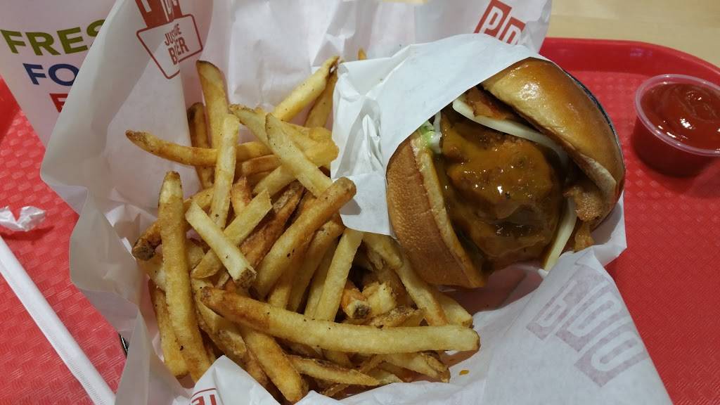 PDQ Restaurant | restaurant | 134 Gornto Lake Rd, Brandon, FL 33511, USA | 8138648519 OR +1 813-864-8519