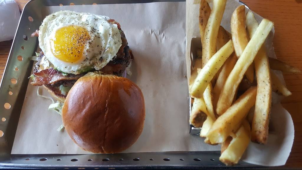 Chilis Grill & Bar | meal takeaway | 1021 W Rancho Vista Blvd, Palmdale, CA 93551, USA | 6612671581 OR +1 661-267-1581