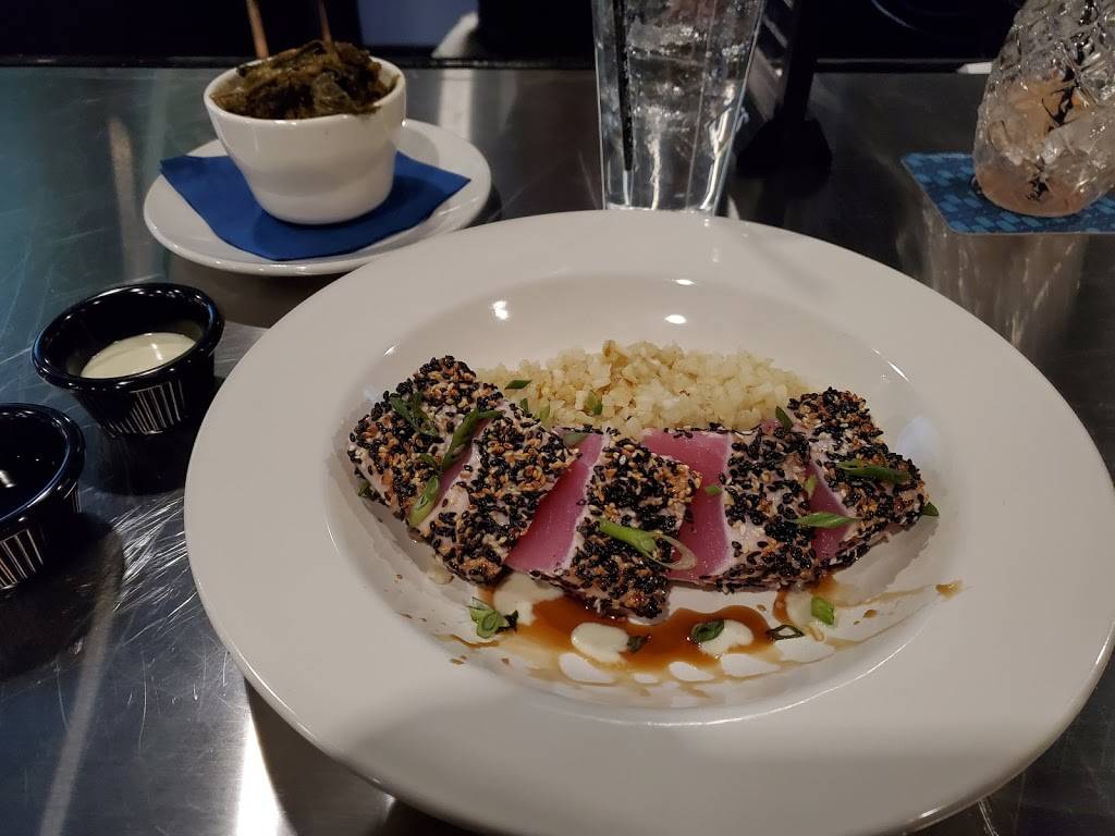 bluAqua Restrobar | restaurant | 930 Elm St, Manchester, NH 03101, USA | 6038363970 OR +1 603-836-3970