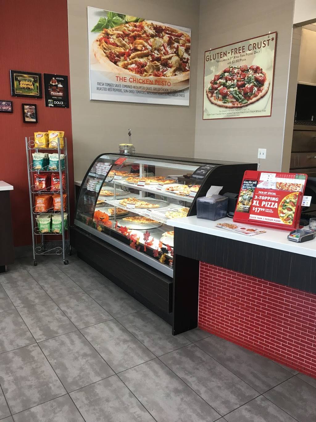 Pizzaville | meal delivery | 235 Ira Needles Blvd b9, Kitchener, ON N2N 0B2, Canada | 5195769777 OR +1 519-576-9777