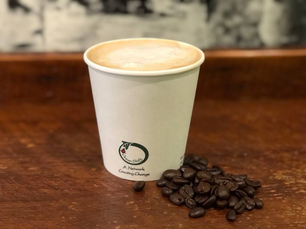 RawBlendz Juice & Salad | restaurant | 215 Lakeshore Rd E, Mississauga, ON L5G 1G5, Canada | 9058232780 OR +1 905-823-2780