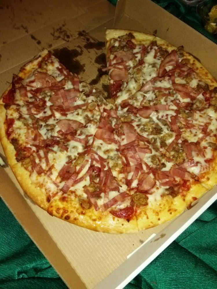 Golden Pizza | meal delivery | 1200 E Highland Ave, San Bernardino, CA 92404, USA | 9098834000 OR +1 909-883-4000