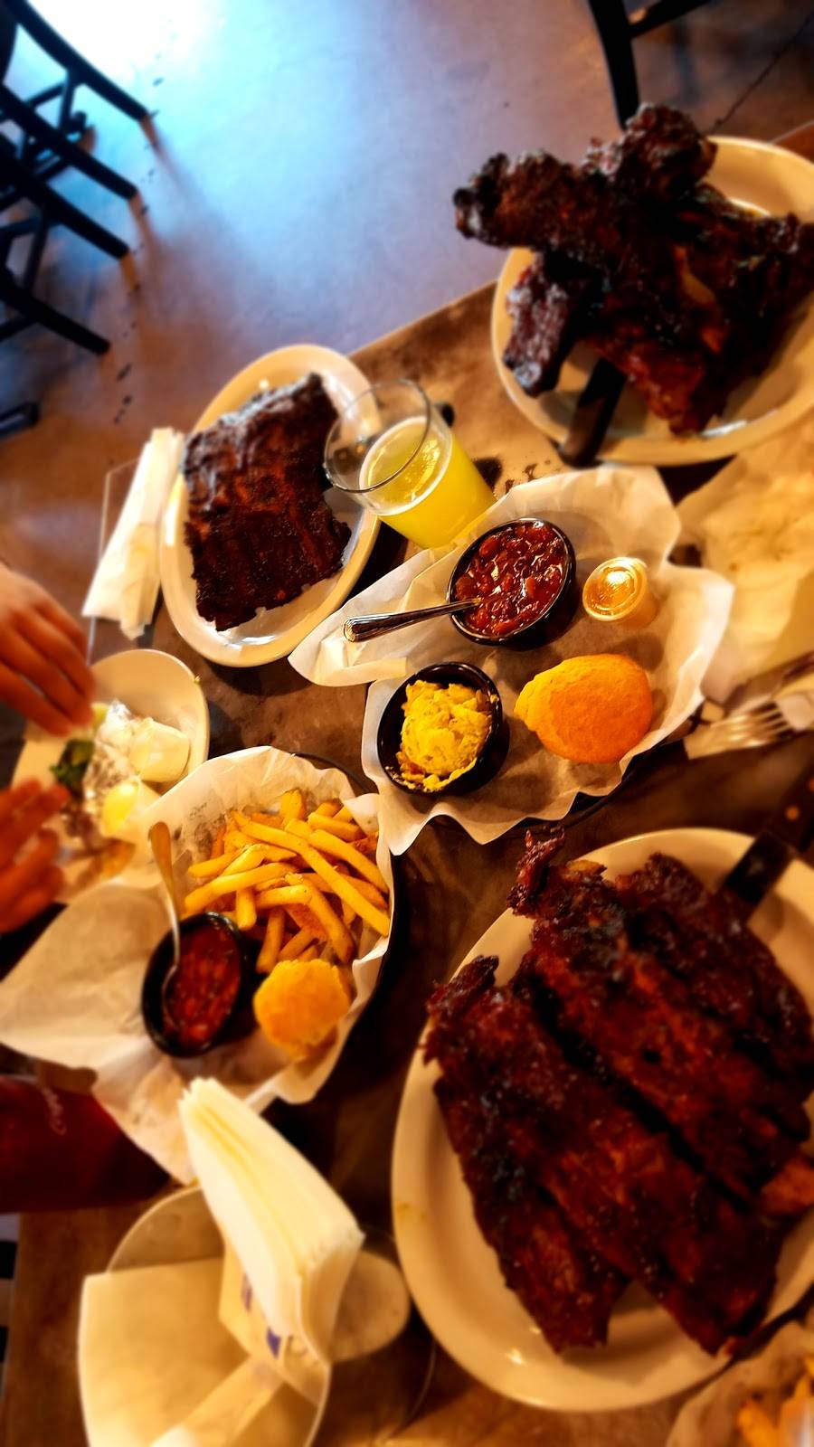 Smokey Canyon BBQ | restaurant | 5225 Canyon Crest Dr #9, Riverside, CA 92507, USA | 9517828808 OR +1 951-782-8808