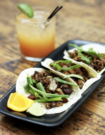 Bar Vacilando | restaurant | 405 15th Ave E, Seattle, WA 98112, USA | 2064201584 OR +1 206-420-1584