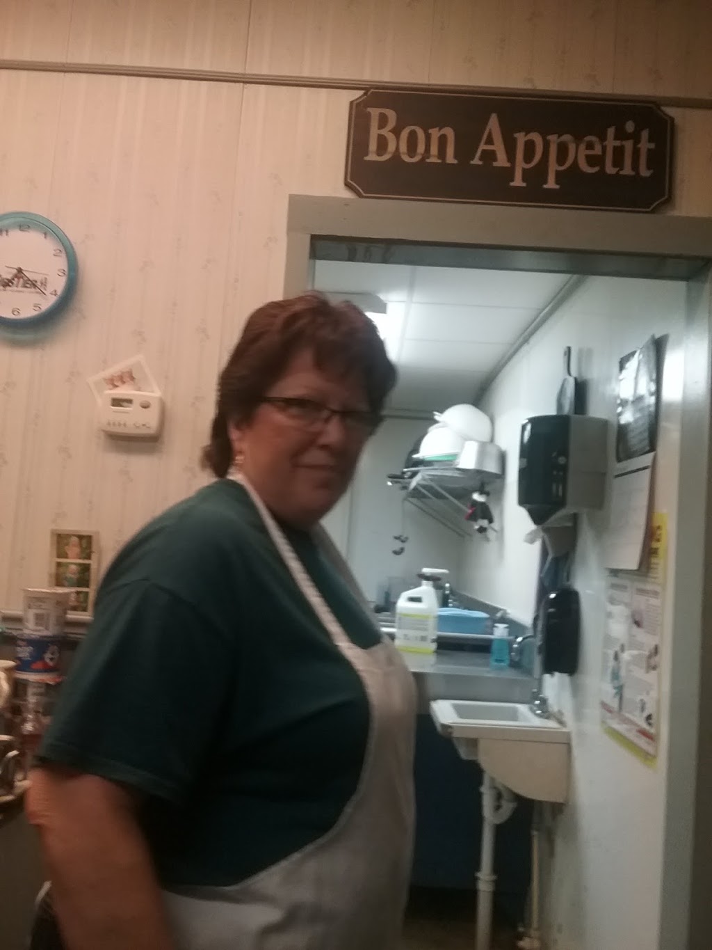 Wilcox Cafe | restaurant | 103 S Main St, Wilcox, NE 68982, USA | 3084785210 OR +1 308-478-5210