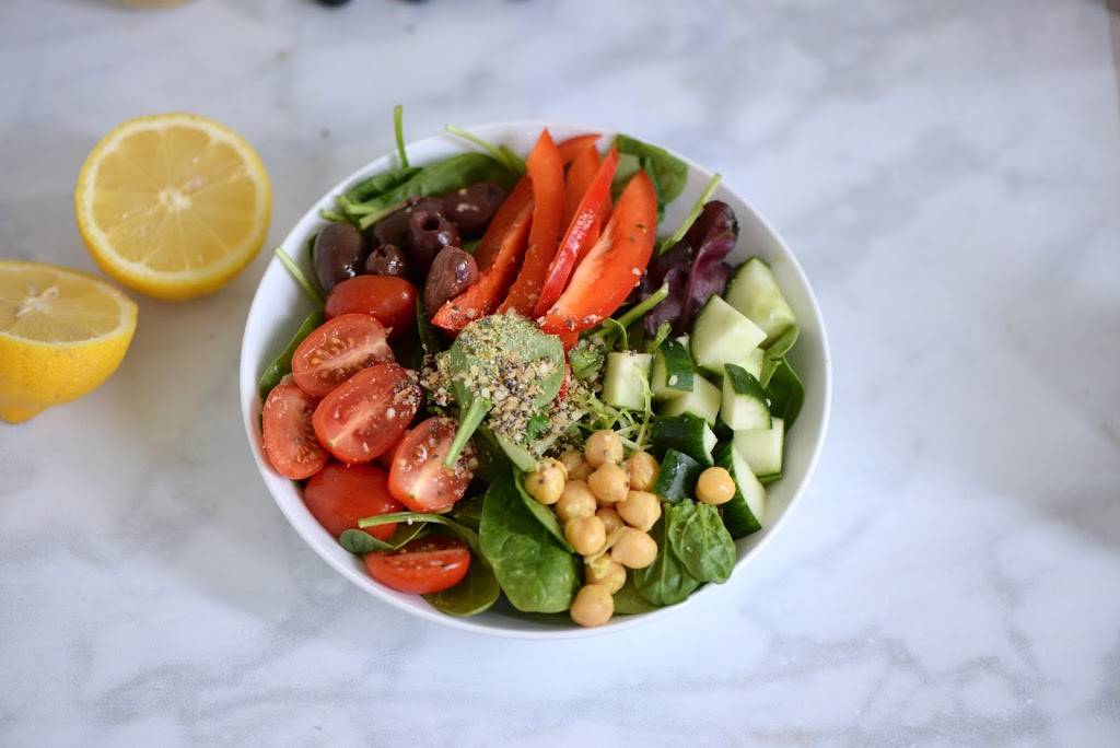 Green & Tonic | restaurant | 85 Railroad Ave, Greenwich, CT 06830, USA | 2038440220 OR +1 203-844-0220