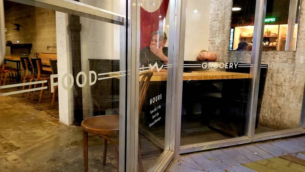 Lucys Snackbar | restaurant | 312 N Chaparral St ste a, Corpus Christi, TX 78401, USA | 3612995040 OR +1 361-299-5040