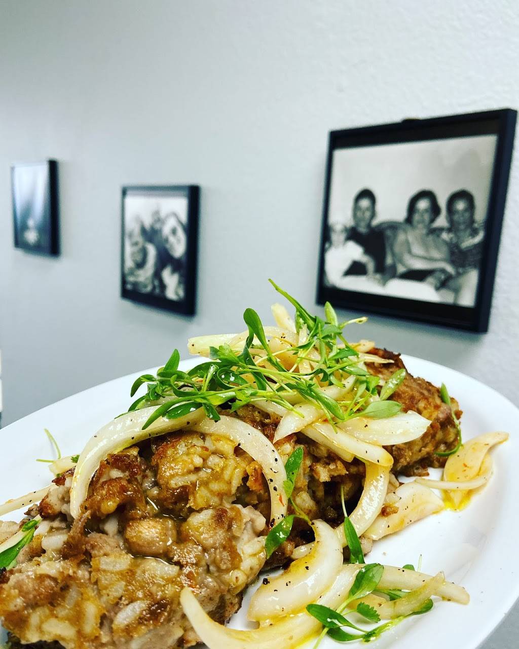 Luli Cafe | restaurant | 3801 Warner Ave, Huntington Beach, CA 92649, USA | 7142643833 OR +1 714-264-3833