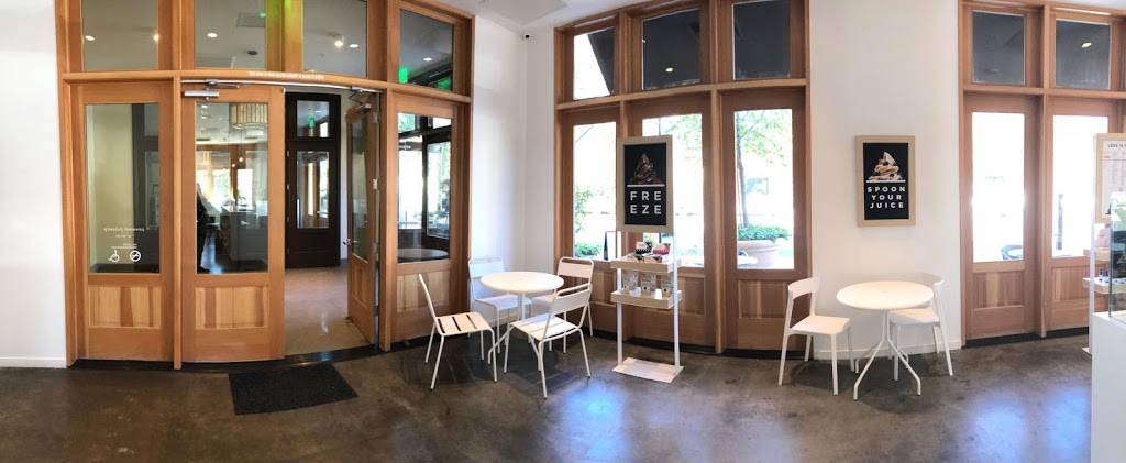 Pressed Juicery | restaurant | 23500 Park Sorrento, Calabasas, CA 91302, USA | 8182258985 OR +1 818-225-8985