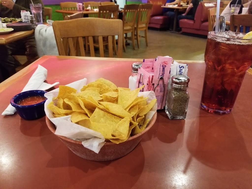 Juan Pablos | restaurant | 1216 Mockingbird Ln, Sulphur Springs, TX 75482, USA | 9038850066 OR +1 903-885-0066