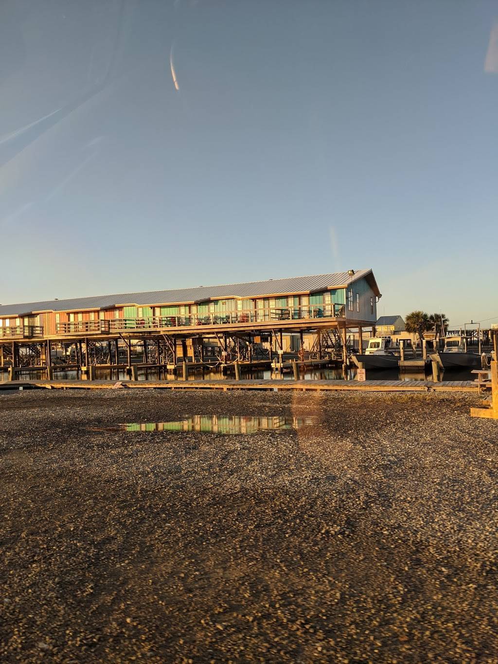 Coco Marina Inc | restaurant | 106 Pier 56 Ct, Chauvin, LA 70344, USA | 9855946626 OR +1 985-594-6626