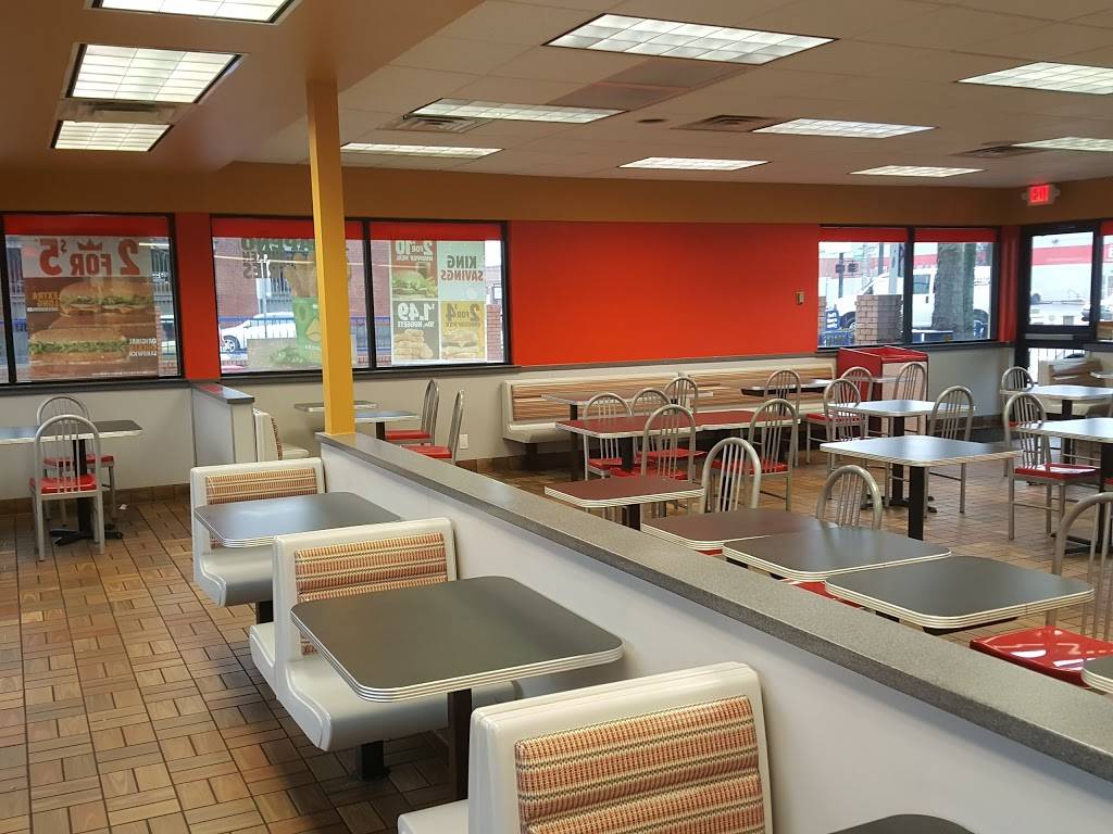 Burger King | restaurant | 1525 SE Grand Ave, Portland, OR 97214, USA | 5032349240 OR +1 503-234-9240
