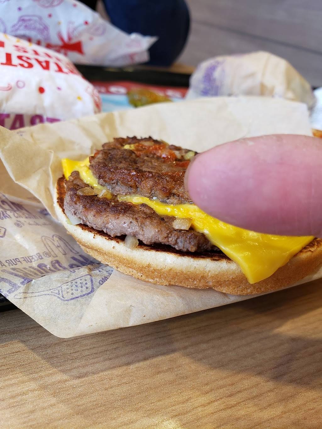 McDonalds | cafe | 440 Colborne St W Unit 1, Brantford, ON N3T 0J2, Canada | 5197592552 OR +1 519-759-2552