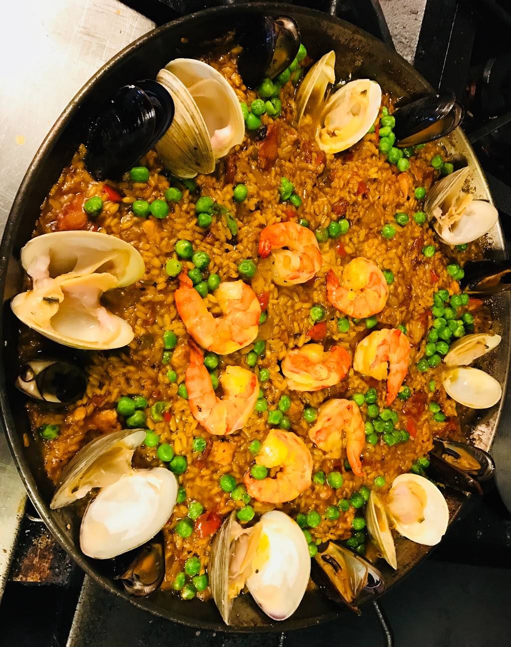 Ibiza Restaurant Hamden | restaurant | 3105, 1832, Dixwell Ave, Hamden, CT 06514, USA | 2036917027 OR +1 203-691-7027