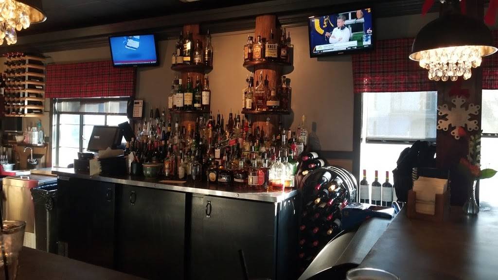 Warrens Spirited Kitchen | restaurant | 14614 E Park St, Burton, OH 44021, USA | 4402738100 OR +1 440-273-8100