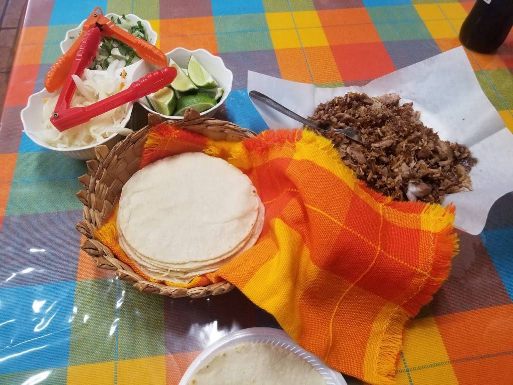 Mi Lindo Michoacan | restaurant | 2120 N Broadway, Wichita, KS 67214, USA | 3162142734 OR +1 316-214-2734